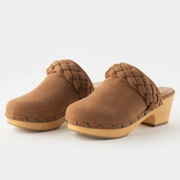 SODA Morel Women's Wood Clogs. Cognac color. size 6.  Like new - Picture 5 of 7